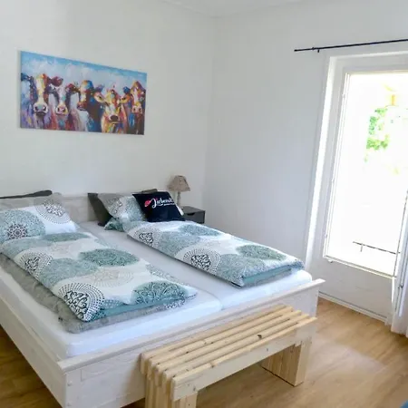 Liebevoll Gaestewohnungen Apartmán *